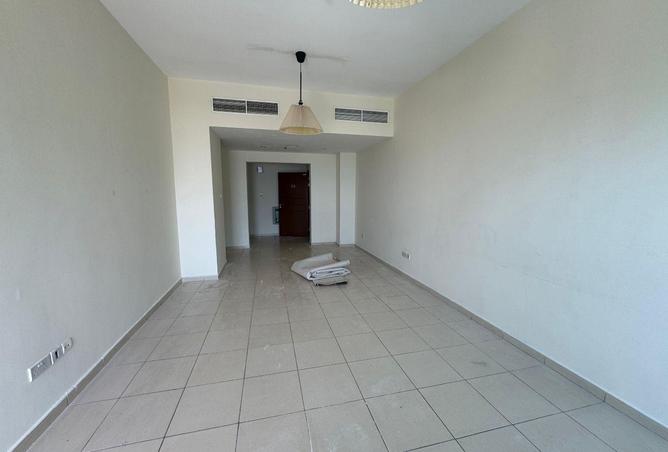 87049454 - Property Image 2
