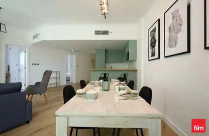 شقة - 2 غرف نوم - 3 حمامات للايجار في C برج - لاجو فيستا - مدينة دبي للإنتاج (اي ام بي زد) - دبي