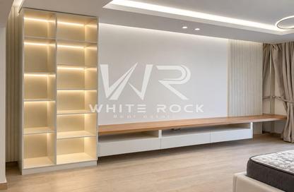 Apartment - Studio - 1 Bathroom for rent in Waters Edge - Yas Island - Abu Dhabi