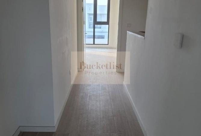 4-bed townhouse in Jebel Ali Village Townhouses · Corner unit — photo 4