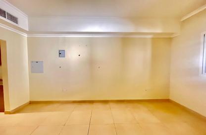 Whole Building - 7+ Bedrooms - 7+ Bathrooms for rent in Fire Station Road - Muwaileh - Sharjah