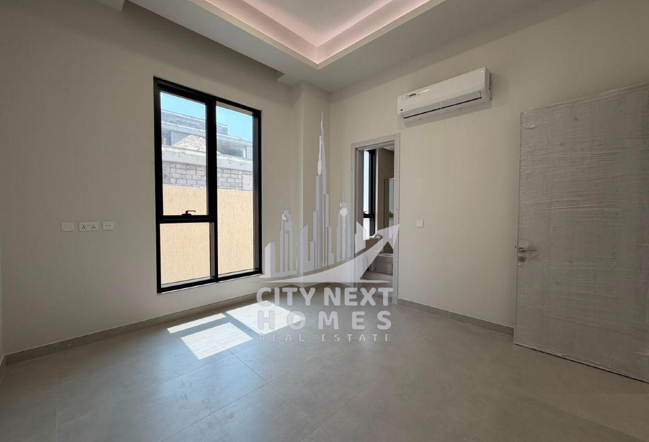 Luxury 5BR Villa | Maid’s Room | Private Garden photo 15
