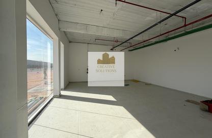 Warehouse - Studio - 1 Bathroom for rent in Umm Al Thuoob - Umm Al Quwain