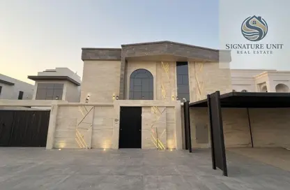 Villa - 5 Bedrooms - 7 Bathrooms for rent in Wadi Alshabak - Dubai