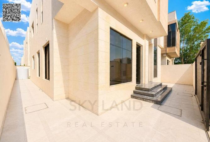 136122677 - Property Image 3