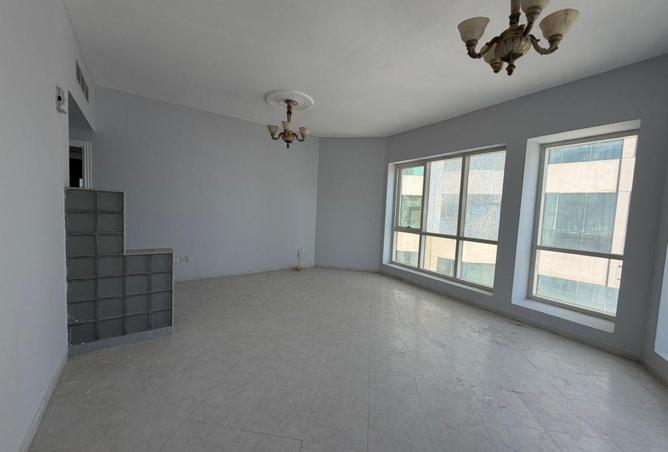 87451316 - Property Image 2