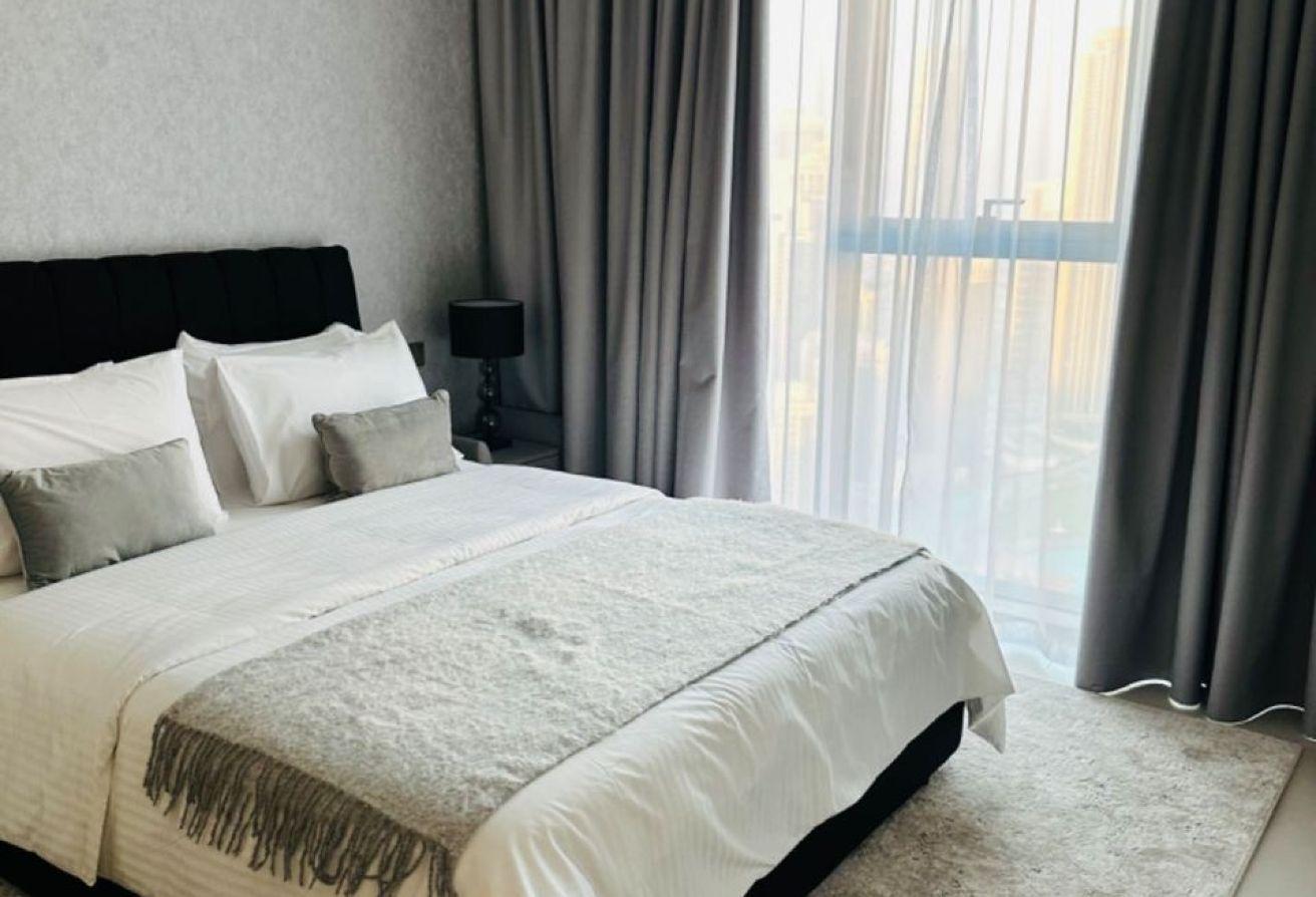 Vacant | Fully Furnished | Burj Khalifa View photo 5