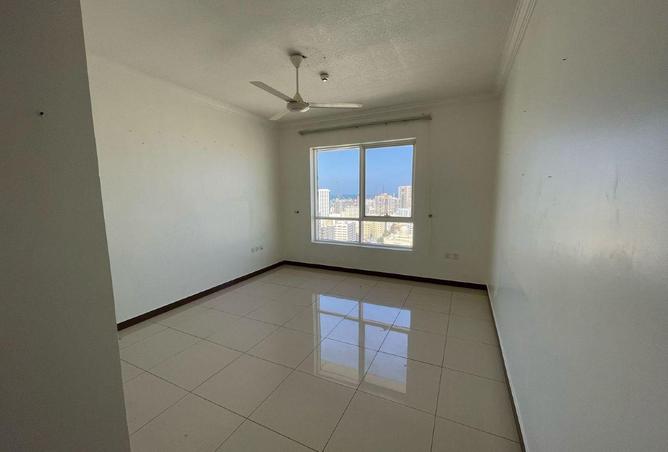 76974810 - صورة العقار 2