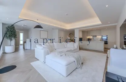 Apartment - 2 Bedrooms - 3 Bathrooms for sale in Al Majara 1 - Al Majara Towers - Dubai Marina - Dubai