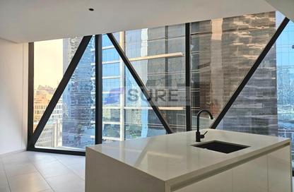 Apartment - 1 Bedroom - 2 Bathrooms for rent in Marquise Square Tower - Business Bay - Dubai