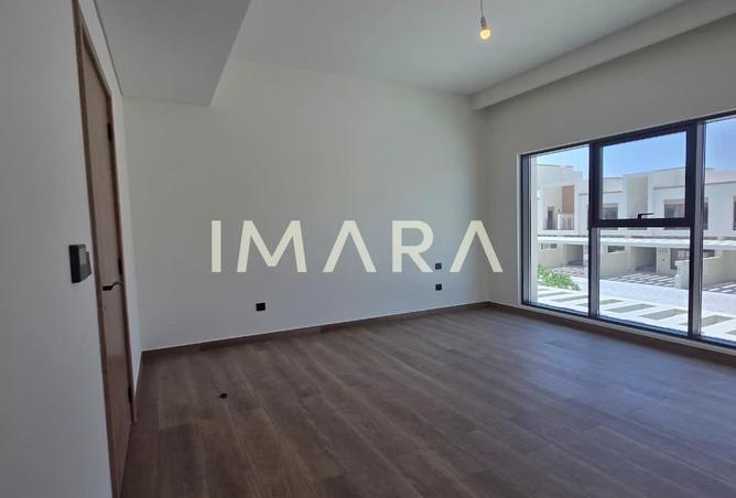 87890038 - Property Image 2