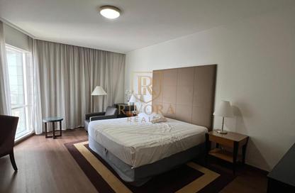 Apartment - 2 - 3 for rent in Fairmont Hotel - Sheikh Zayed Road - Dubai