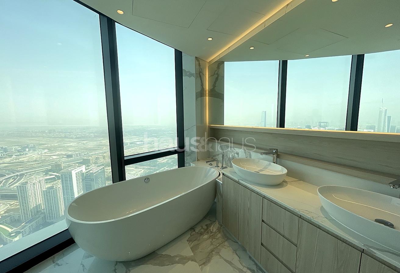 High-Floor 4BR | Upgraded | Furniture Available photo 13