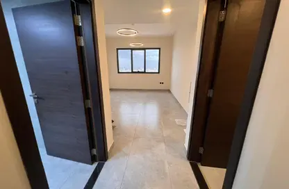 Apartment - 1 Bedroom - 2 Bathrooms for rent in Al Khan Corniche - Al Khan - Sharjah