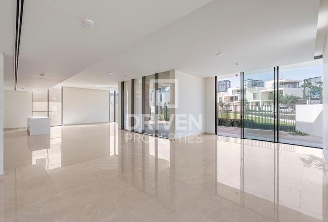 16310200 - صورة العقار 2