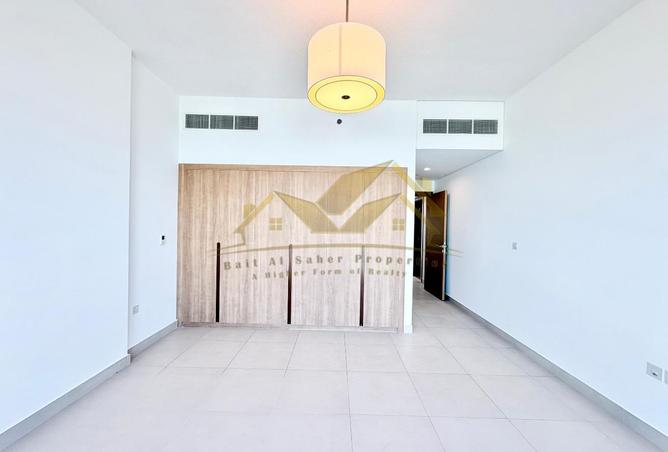 82823693 - صورة العقار 3