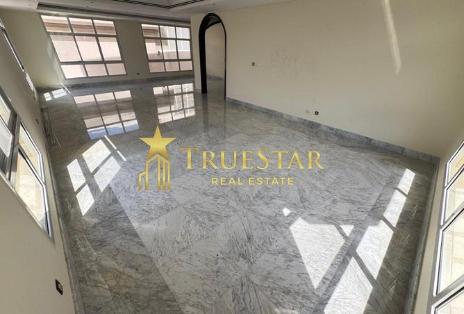 57384978 - Property Image 3