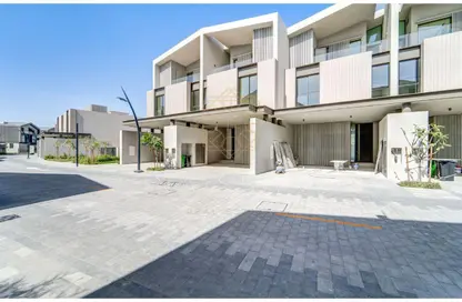 Villa - 3 Bedrooms - 4 Bathrooms for sale in Nad Al Sheba Gardens Phase 2 - Nad Al Sheba 1 - Nad Al Sheba - Dubai