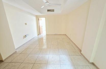 Apartment - 1 - 1 for rent in Fire Station Road - Muwaileh - Sharjah
