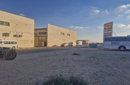 سكن عمال - استوديو - 8 حمامات للبيع في الجرف الصناعية 3 - الجرف الصناعية - عجمان