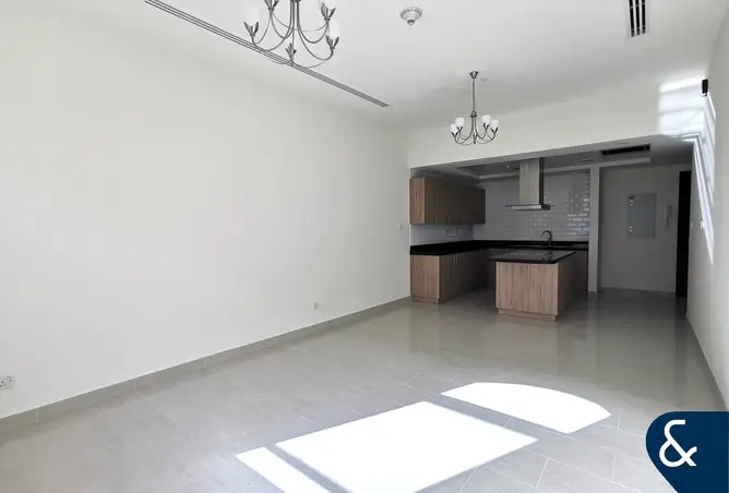132485007 - Property Image 2