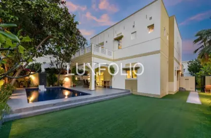 Villa - 4 Bedrooms - 4 Bathrooms for sale in Meadows 9 - Meadows - Dubai