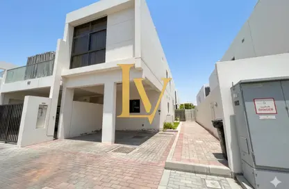 Villa - 3 Bedrooms - 5 Bathrooms for rent in Trixis - Damac Hills 2 - Dubai