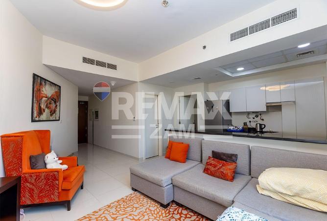 Fully Furnished | Excelllent Condition | 12 Cheques