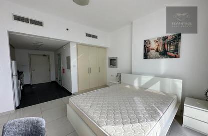 Apartment - Studio - 1 Bathroom for rent in Golf Vista 1 - Golf Vista - Golf Town - DAMAC Hills - Dubai