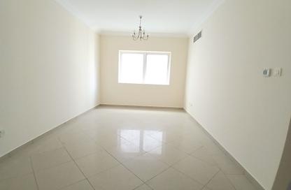 Apartment - 1 Bedroom - 2 Bathrooms for rent in New Al Taawun Road - Al Taawun - Sharjah