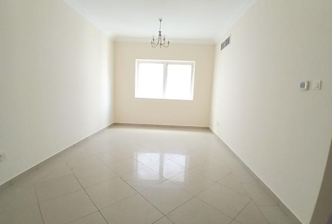 121551699 - Property Image 2