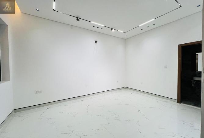 81521562 - Property Image 3