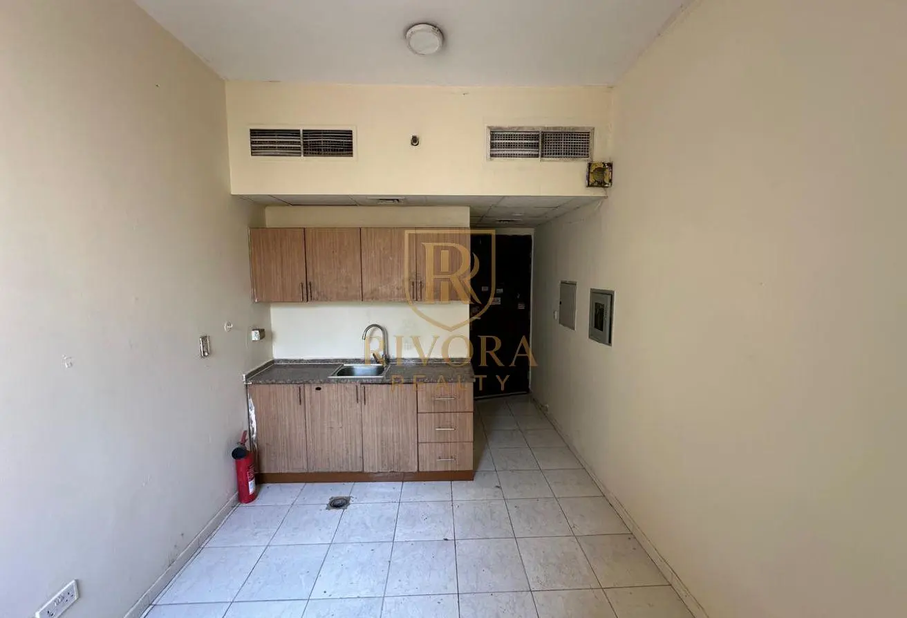 164568350 - Property Main Image