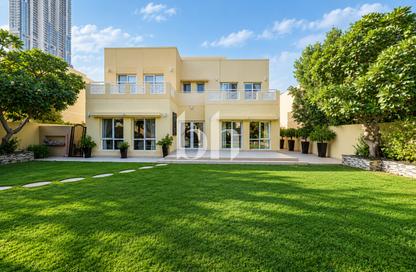 Villa - 5 - 4 for rent in Meadows 2 - Meadows - Dubai