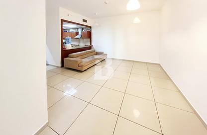 Apartment - 1 Bedroom - 2 Bathrooms for sale in Marina Pinnacle - Dubai Marina - Dubai