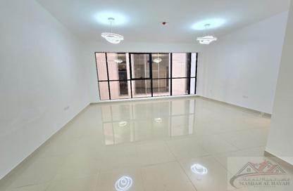 Apartment - 2 - 3 for rent in Amber Tower - Muwaileh - Sharjah