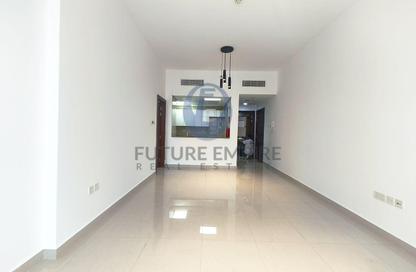 Apartment - 1 Bedroom - 2 Bathrooms for rent in Infinity Building - Al Satwa - Dubai
