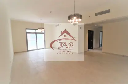 شقة - 3 غرف نوم - 3 حمامات للايجار في عزيزي توليب - الفرجان - دبي