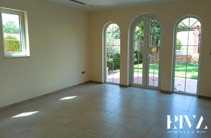 Villa - 3 Bedrooms - 3 Bathrooms for rent in Jumeirah Park - Dubai