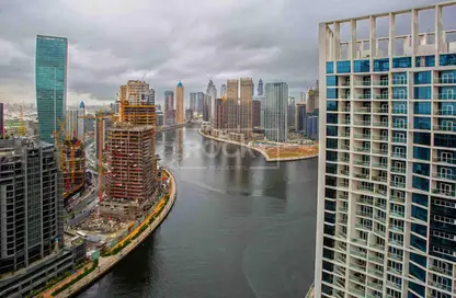 شقة - غرفة نوم - 2 حمامات للايجار في بريفه باي داماك (بي) - داماك مايسون برايف - الخليج التجاري - دبي