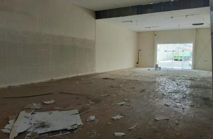 Warehouse - Studio - 1 Bathroom for rent in Industrial Building 13 - Industrial Area 13 - Sharjah Industrial Area - Sharjah