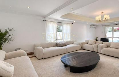 Villa - 6 Bedrooms - 6 Bathrooms for rent in Meadows 4 - Meadows - Dubai Villa - 6 Bedrooms - 6 Bathrooms for rent in Meadows 4 - Meadows - Dubai