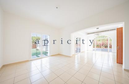 Villa - 3 - 3 for sale in Ghadeer 1 - Ghadeer - The Lakes - Dubai Villa - 3 - 3 for sale in Ghadeer 1 - Ghadeer - The Lakes - Dubai