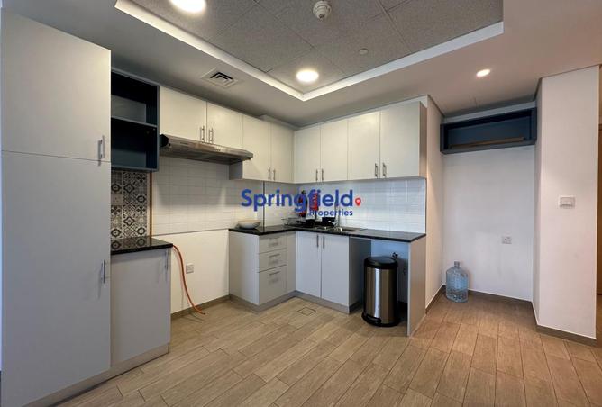 94017264 - Property Image 2