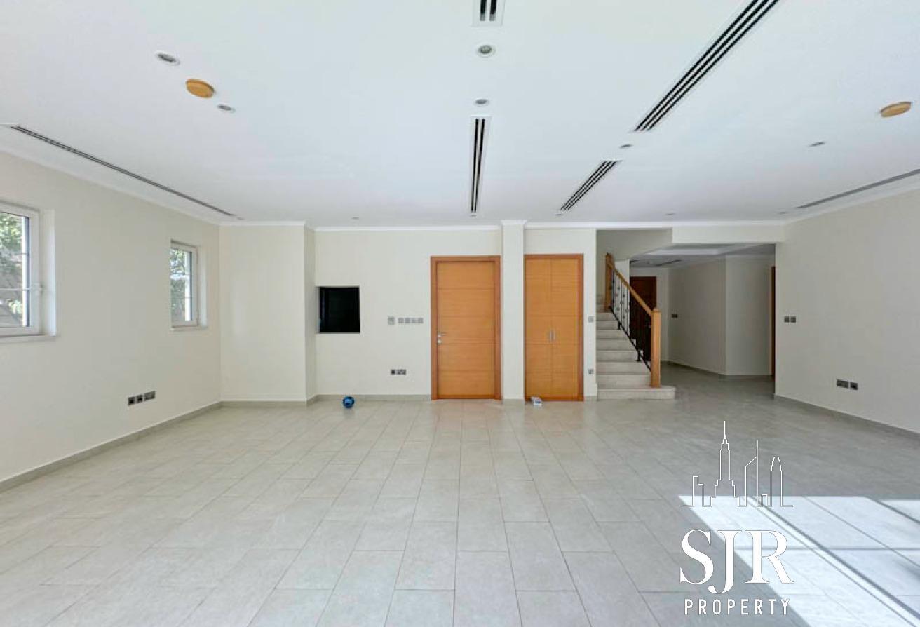 4 bedrooms | bedroom downstairs | NO cables photo 20
