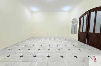 Apartment - 1 - 2 for rent in Mohamed Bin Zayed Centre - Mohamed Bin Zayed City - Abu Dhabi Apartment - 1 - 2 for rent in Mohamed Bin Zayed Centre - Mohamed Bin Zayed City - Abu Dhabi
