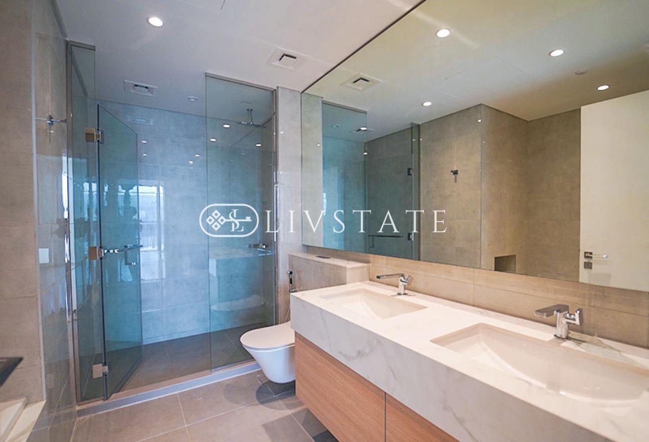 Modern 3 BR Townhouse | Spacious | Prime Location photo 13