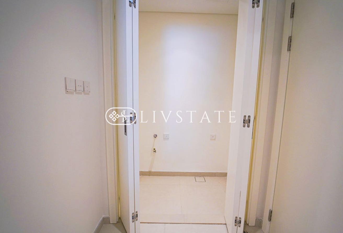 Modern 3 BR Townhouse | Spacious | Prime Location photo 9