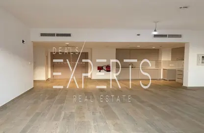 Apartment - 1 Bedroom - 1 Bathroom for rent in Waters Edge - Yas Island - Abu Dhabi