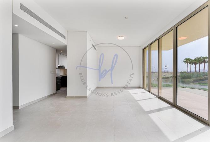 Spacious 2BR | Resort Amenities | Private Terrace — photo 3